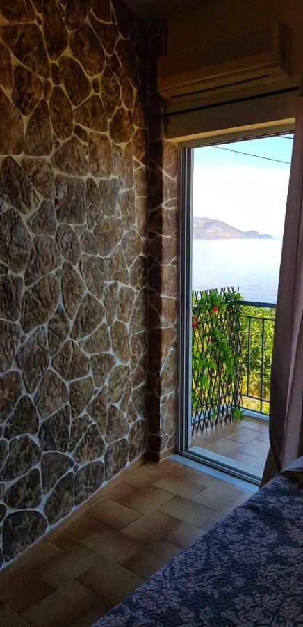 Kokkala Guestrooms Bagian luar foto