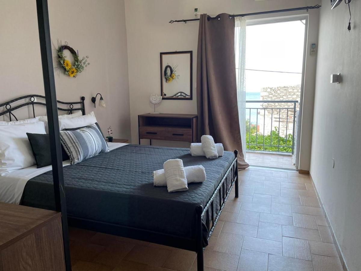 Kokkala Guestrooms Bagian luar foto