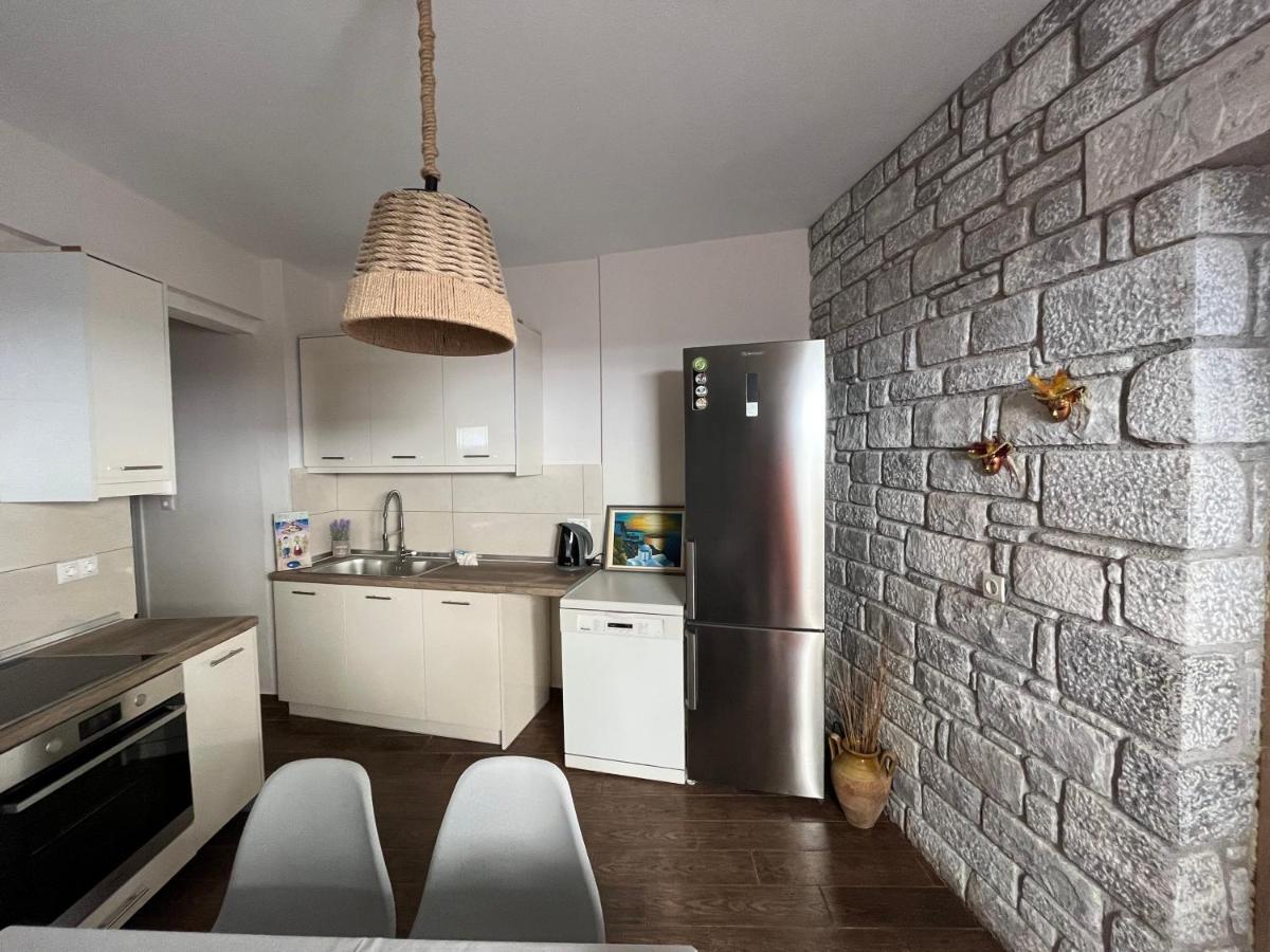 Kokkala Guestrooms Bagian luar foto