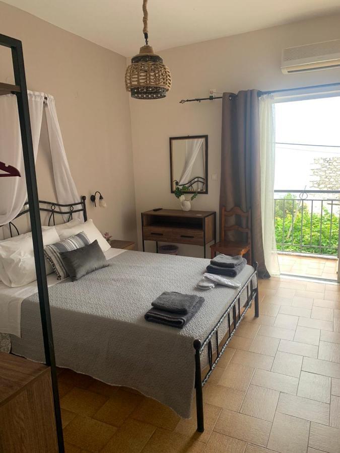 Kokkala Guestrooms Bagian luar foto