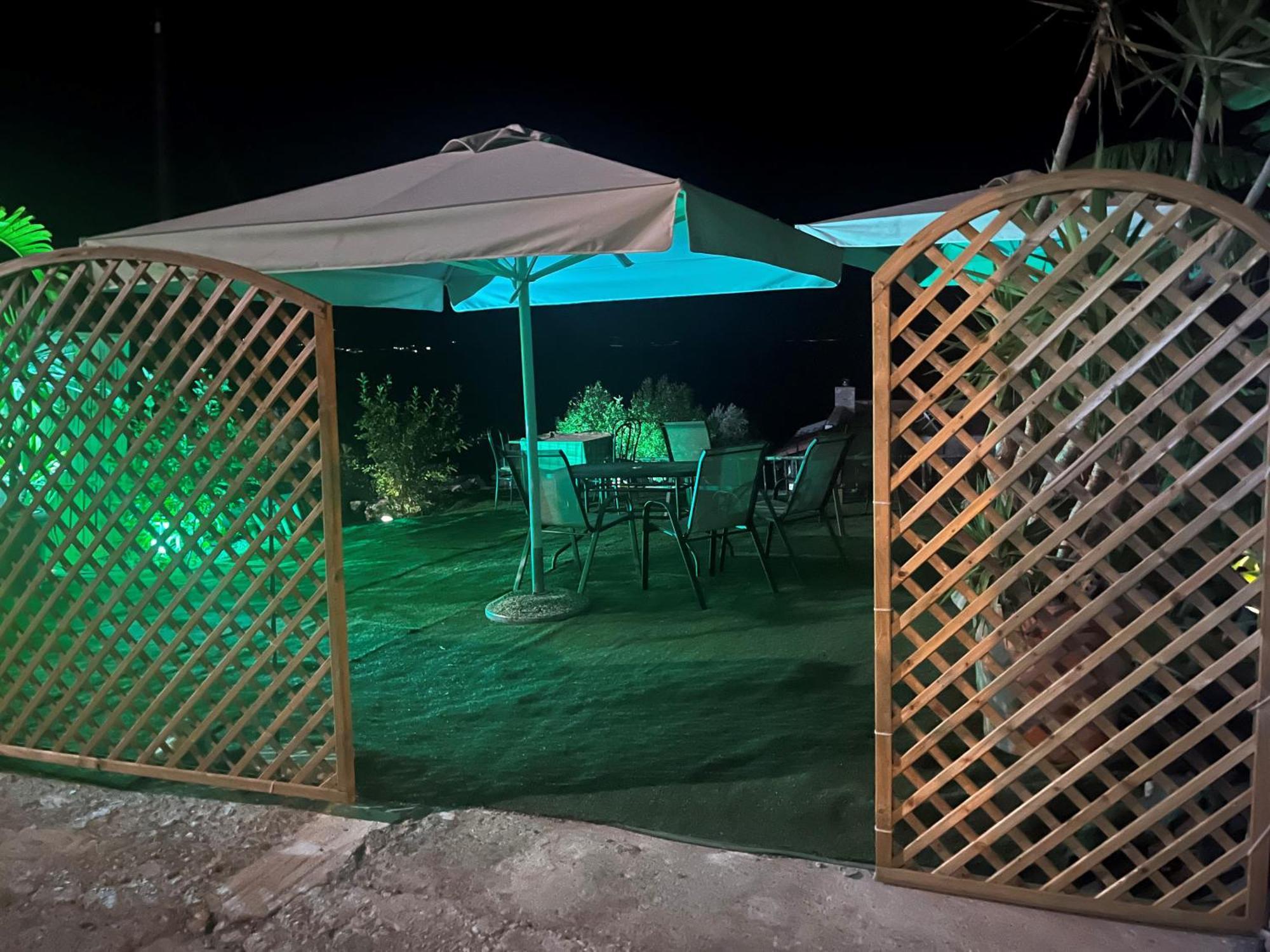Kokkala Guestrooms Bagian luar foto